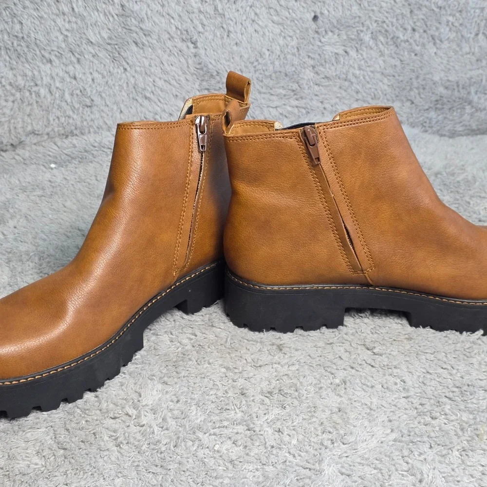 Zodiac Shiloh Women's Brown Lug Sole Chelsea Ankle Boots Size 11M‎ NEW